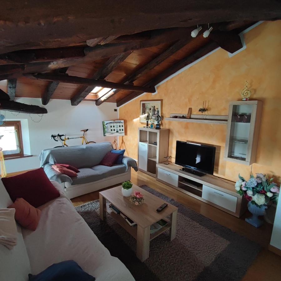 Apartamento Casa Zanier Aviano San Martino di Campagna Exterior foto