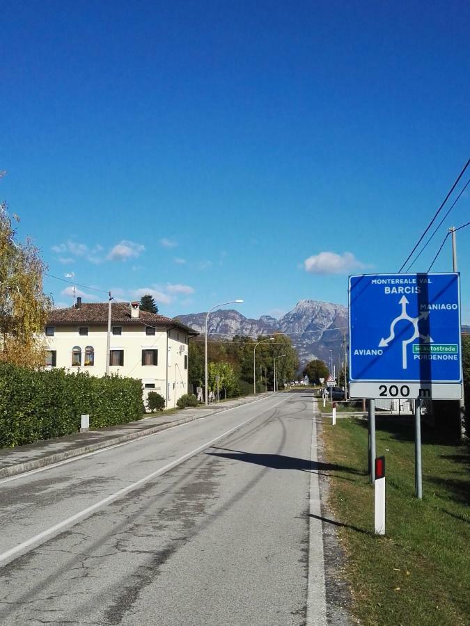 Apartamento Casa Zanier Aviano San Martino di Campagna Exterior foto
